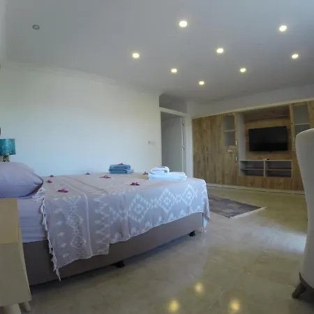 Yelken Bay * يالِكافاك