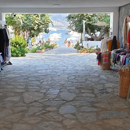 Yelken Bay يالِكافاك